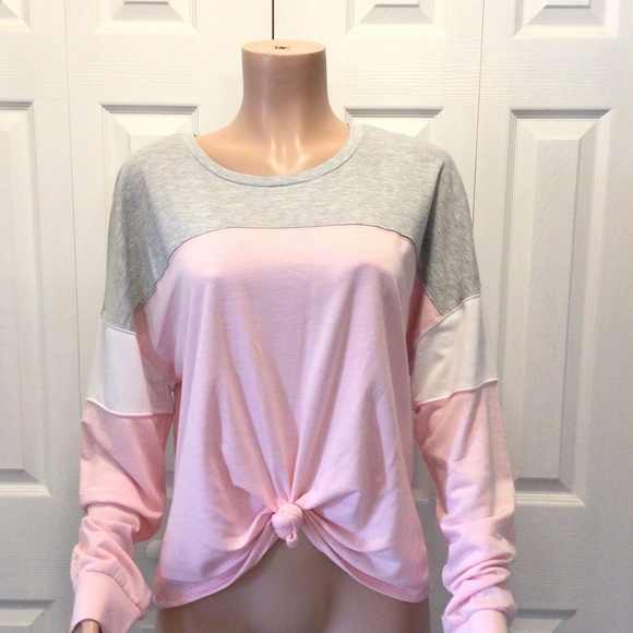No Boundaries Juniors Plus Pink & Gray Colorblock Top Size XXXL W/Free Scrunchy - Picture 5 of 9